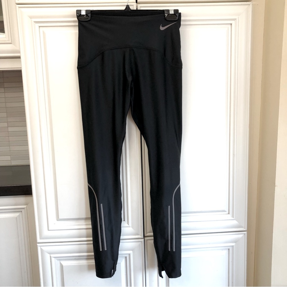 Nike Dri-fit women’s running leggings